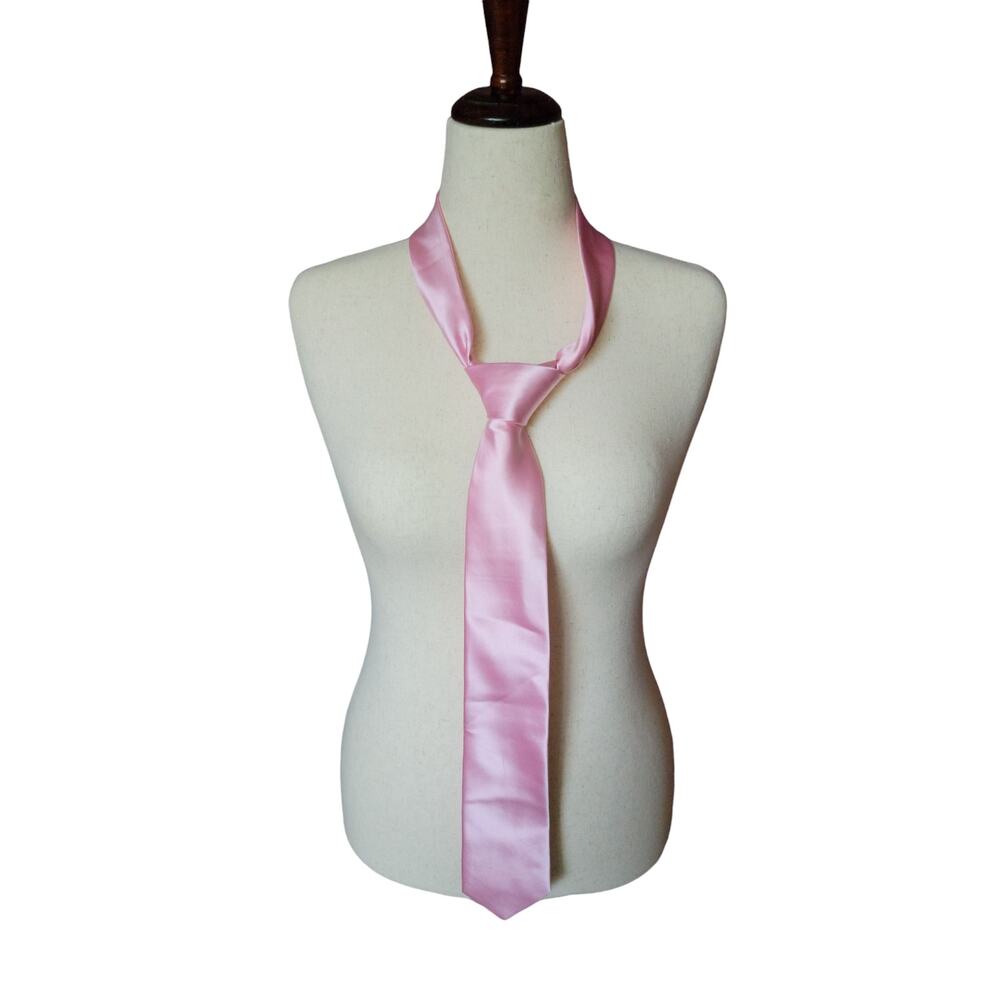 Croft & Barrow solid ‎ pink mens tie church business office travel